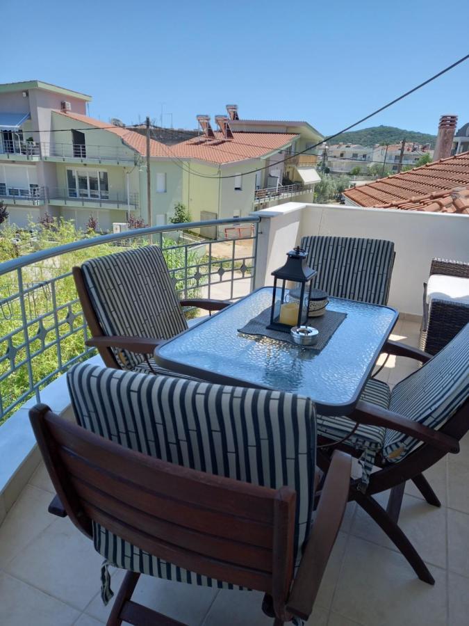 Peramos Apartments Néa Péramos Dış mekan fotoğraf