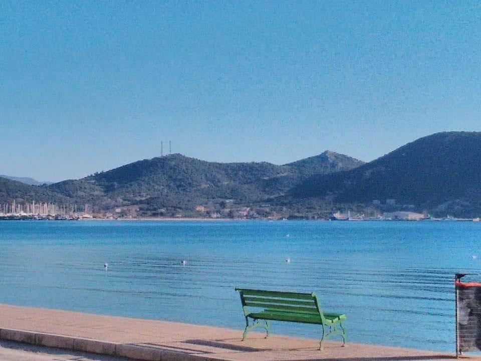 Peramos Apartments Néa Péramos Dış mekan fotoğraf