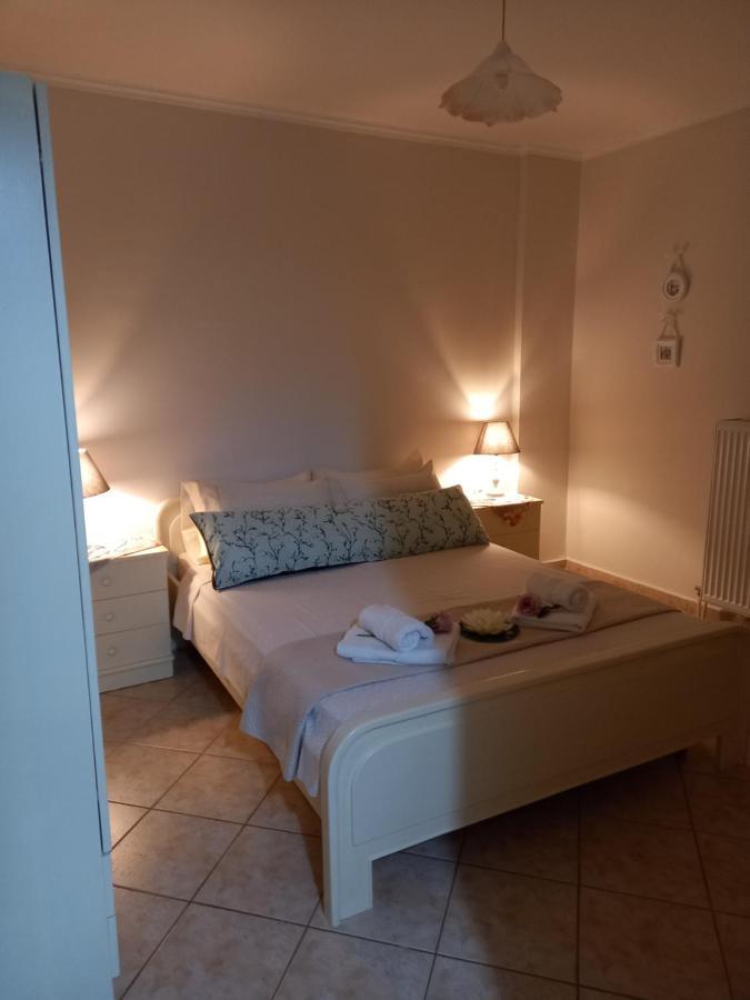 Peramos Apartments Néa Péramos Dış mekan fotoğraf